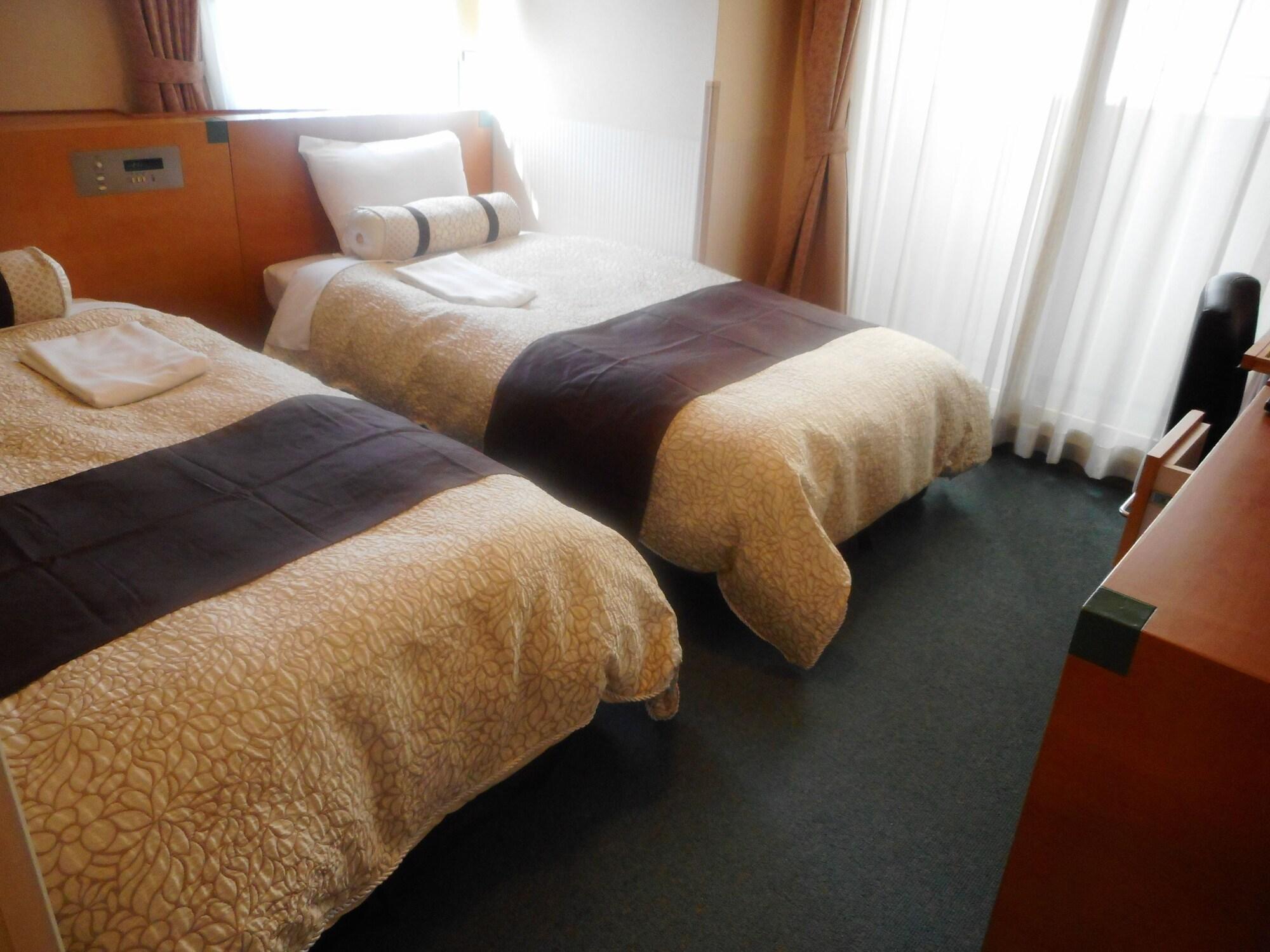 Kuretake Inn Asahikawa Buitenkant foto