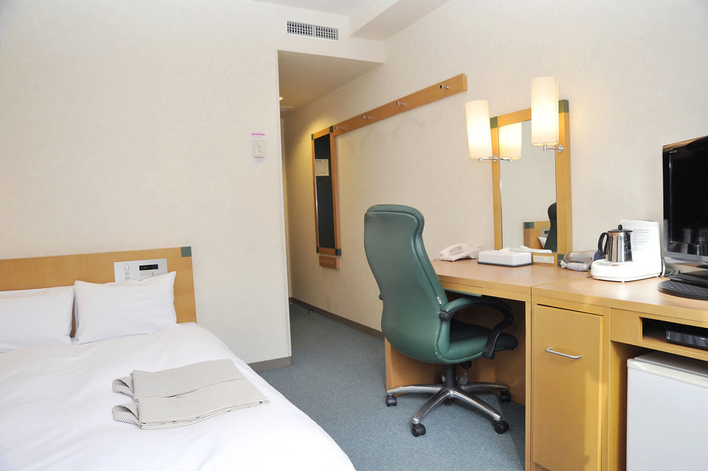 Kuretake Inn Asahikawa Buitenkant foto